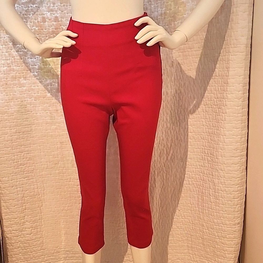 Capri pants